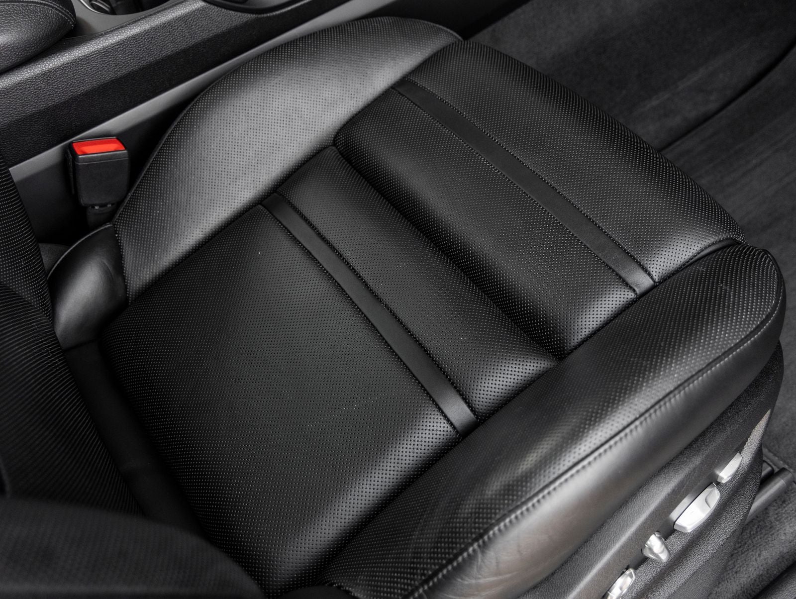 2020 Porsche Cayenne Base