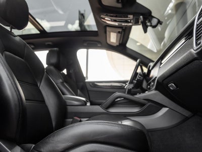 2020 Porsche Cayenne Base