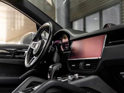 2020 Porsche Cayenne Base