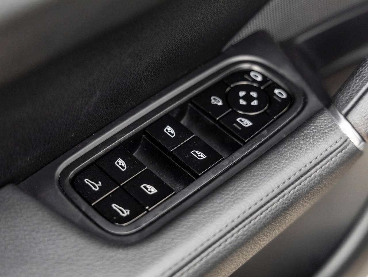2020 Porsche Cayenne Cayenne