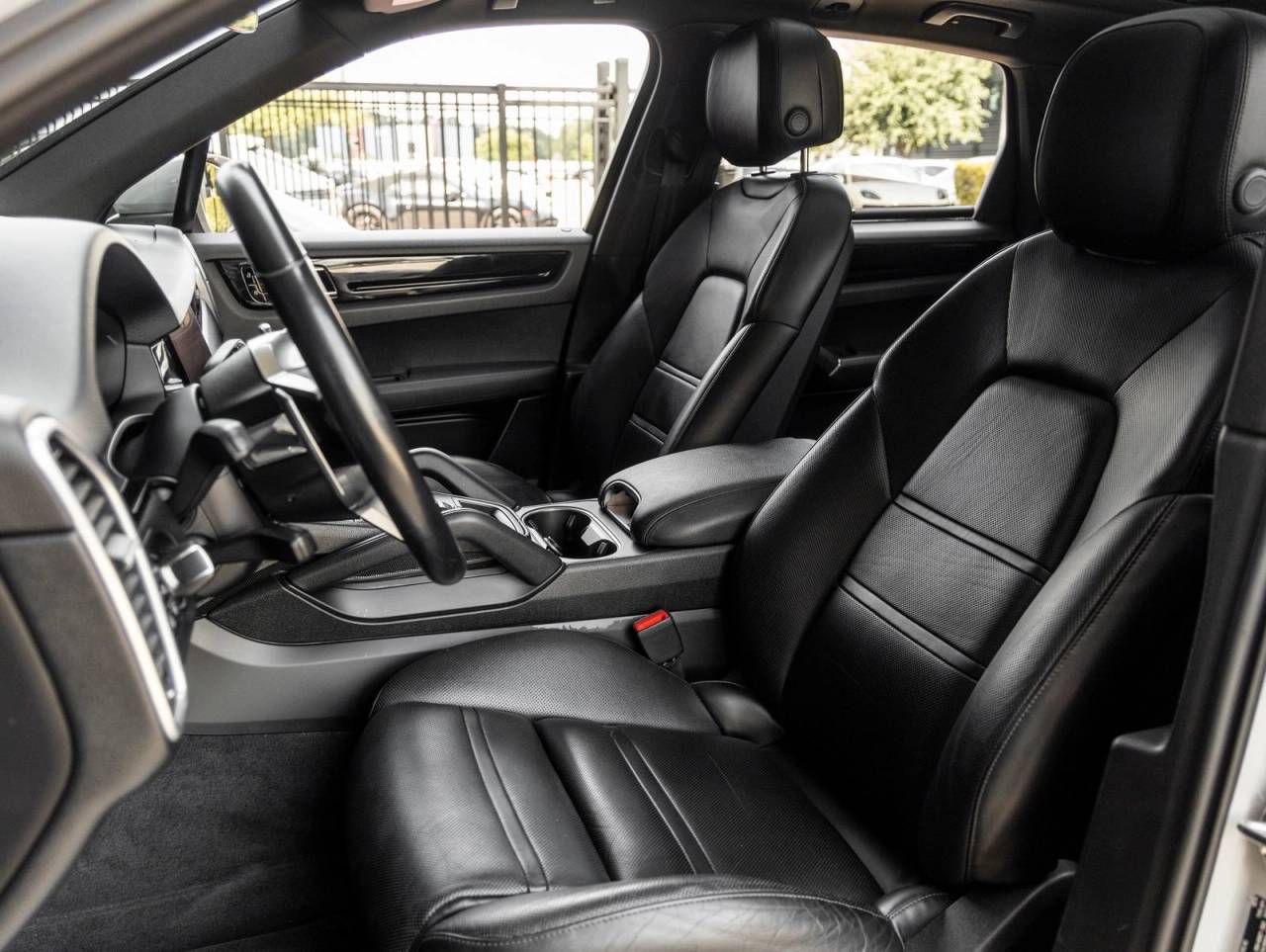 2020 Porsche Cayenne Cayenne
