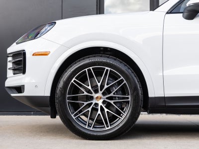 2026 Porsche Cayenne AWD