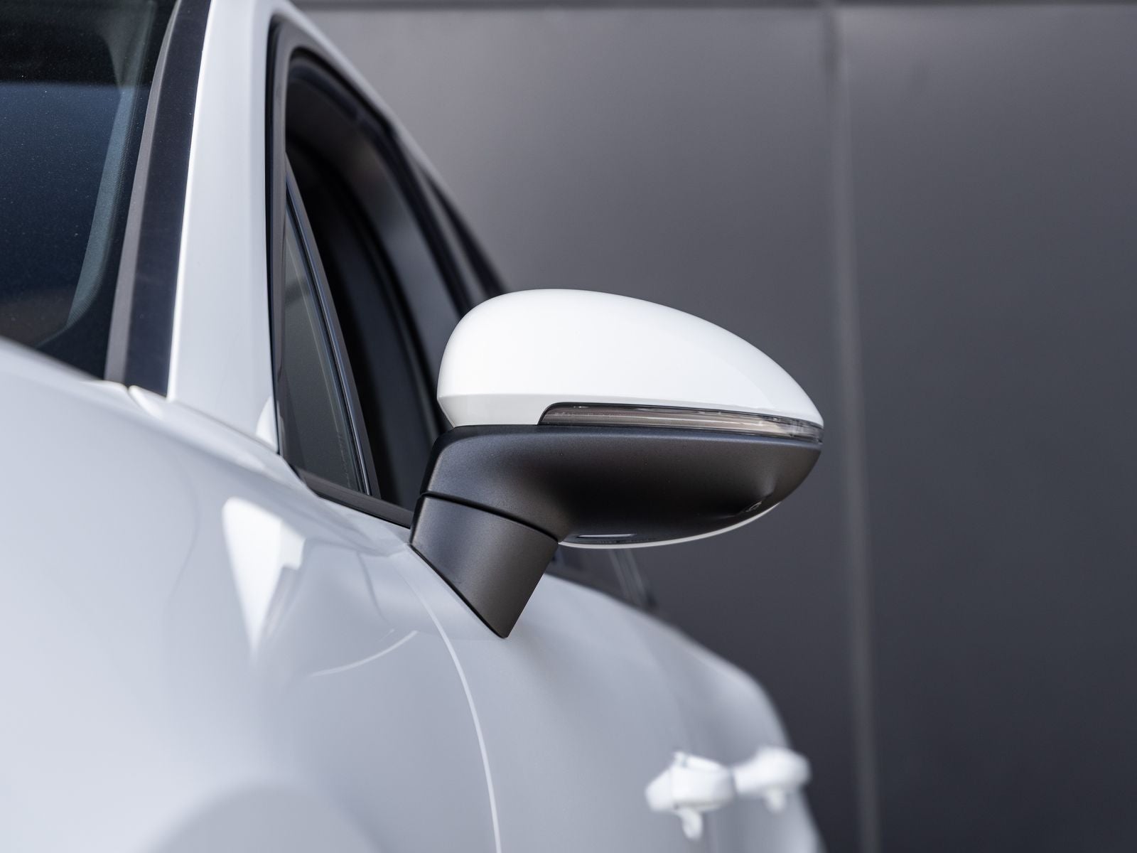 2026 Porsche Cayenne AWD