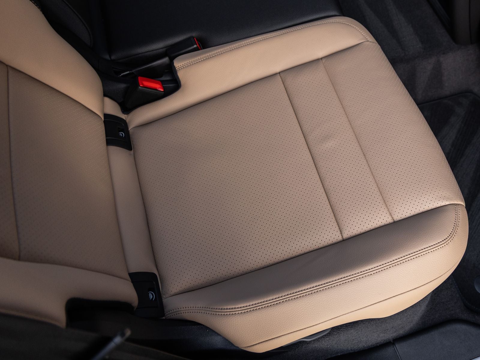 2026 Porsche Cayenne AWD