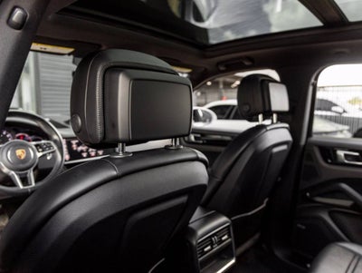 2021 Porsche Cayenne Cayenne