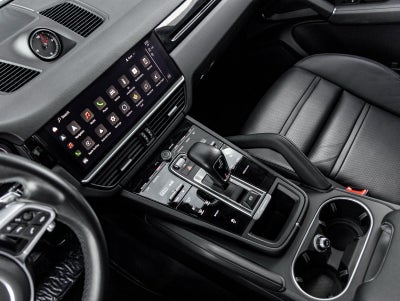 2023 Porsche Cayenne Base