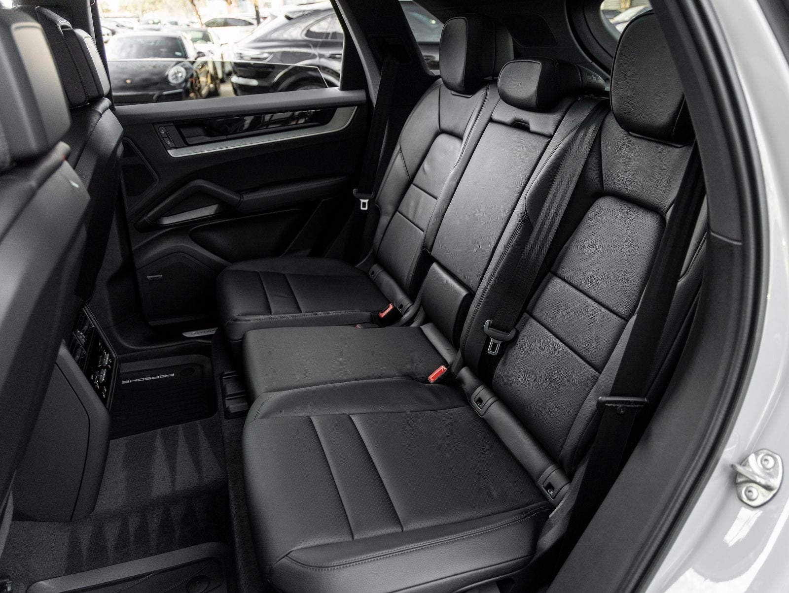2026 Porsche Cayenne AWD