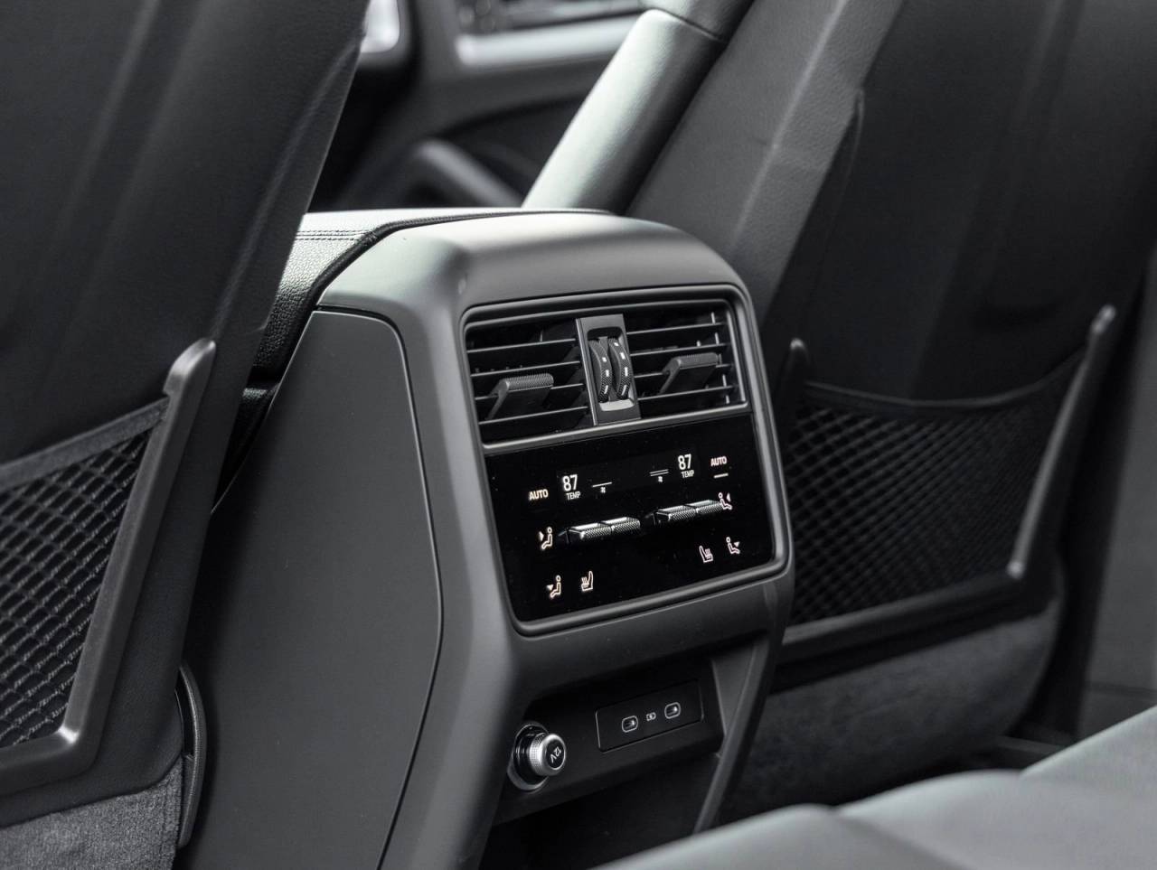 2026 Porsche Cayenne AWD