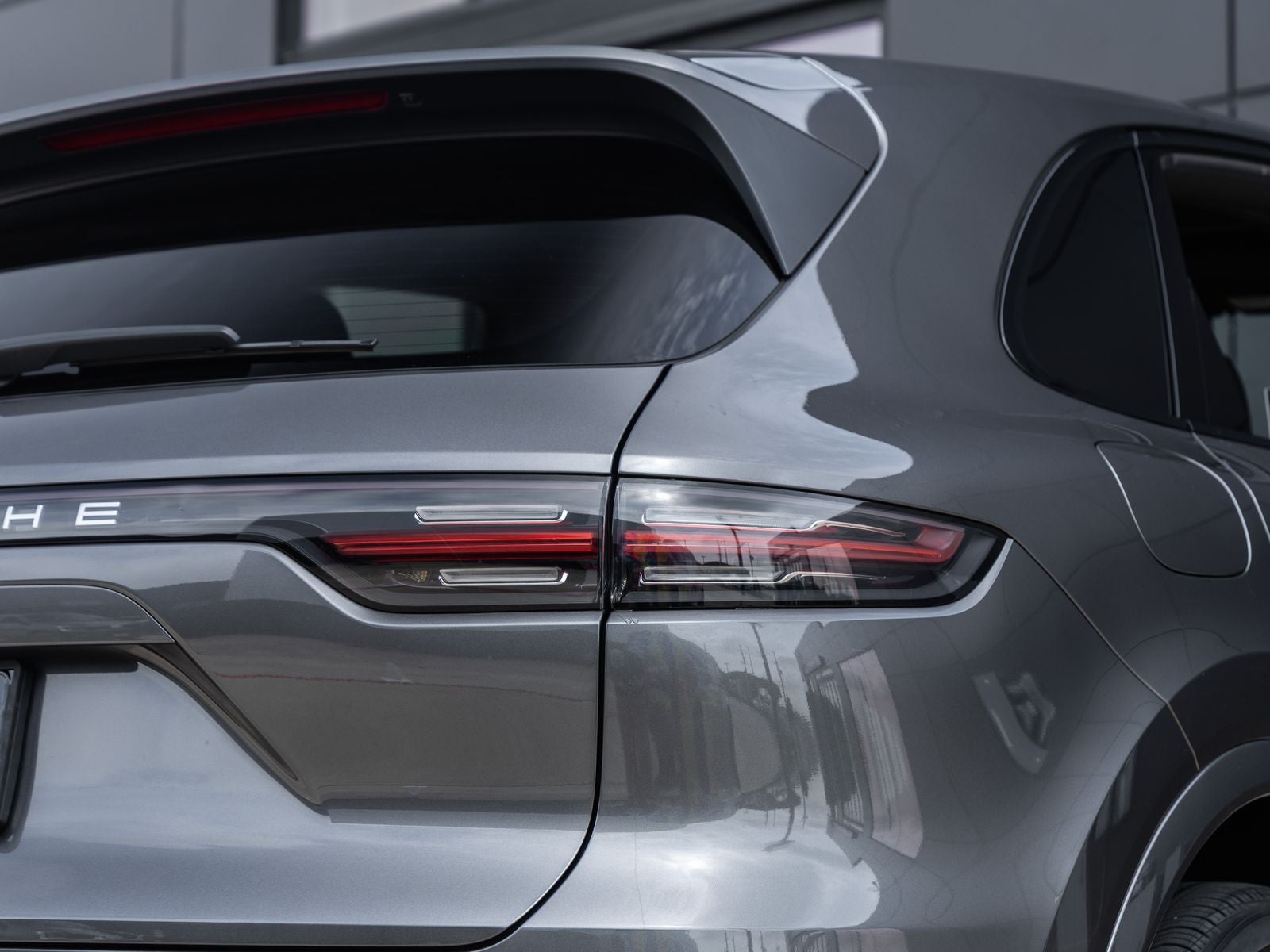 2022 Porsche Cayenne AWD