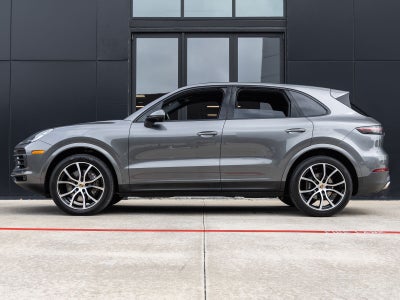 2022 Porsche Cayenne AWD