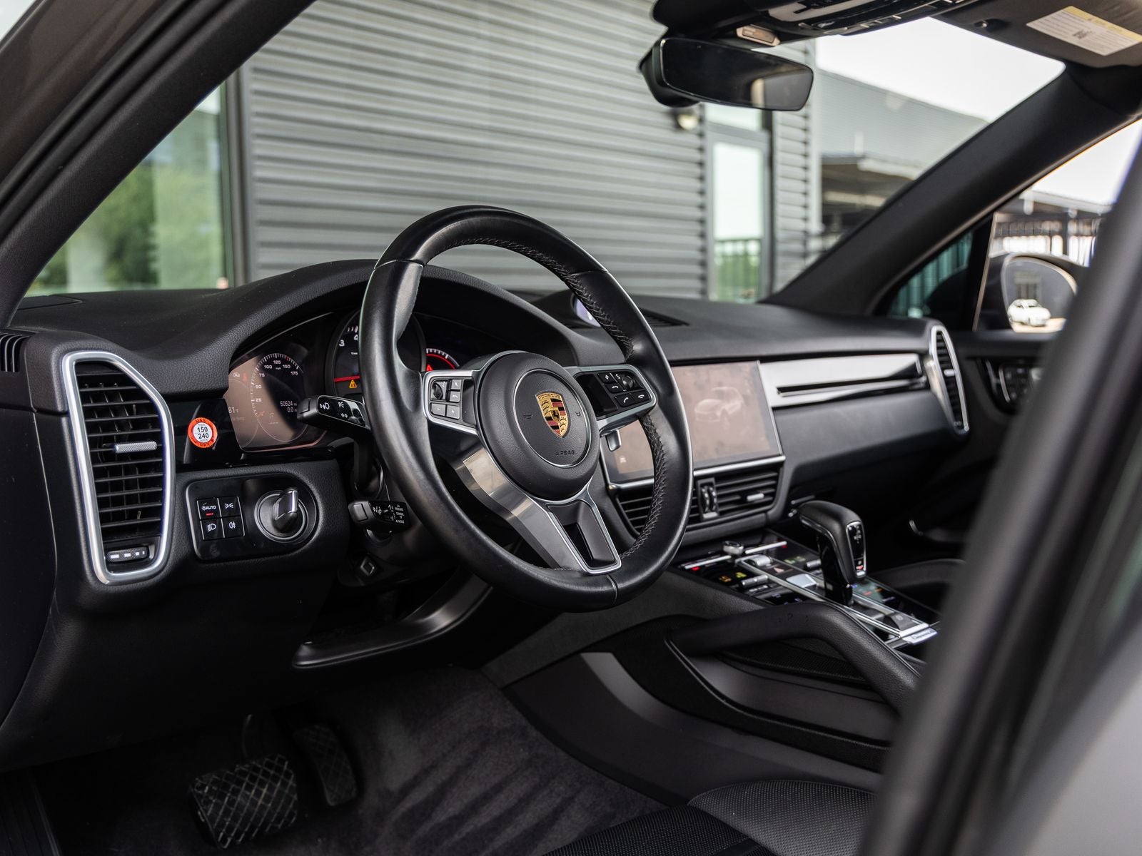 2022 Porsche Cayenne AWD