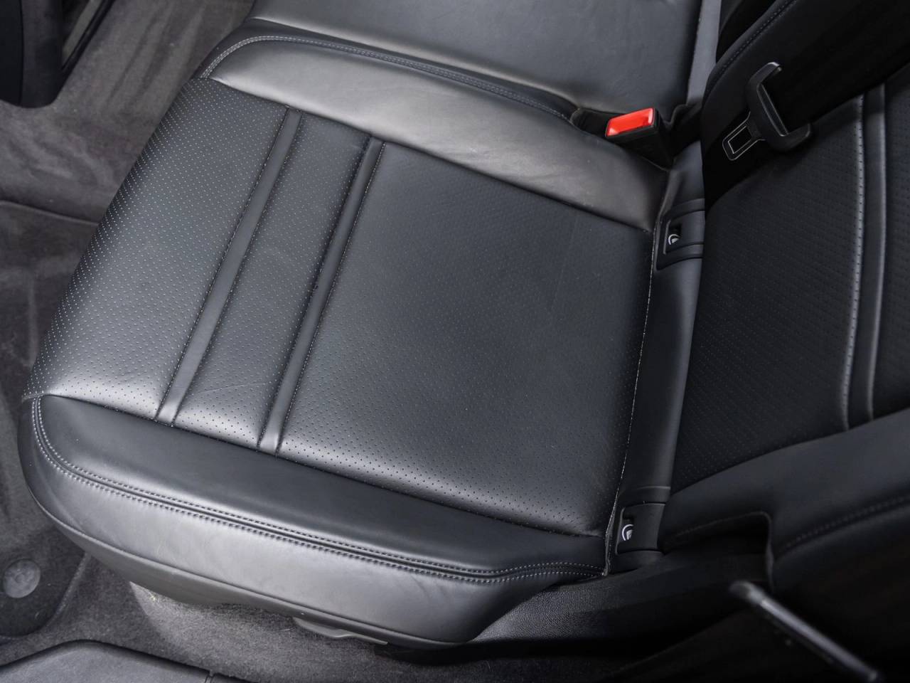 2022 Porsche Cayenne AWD