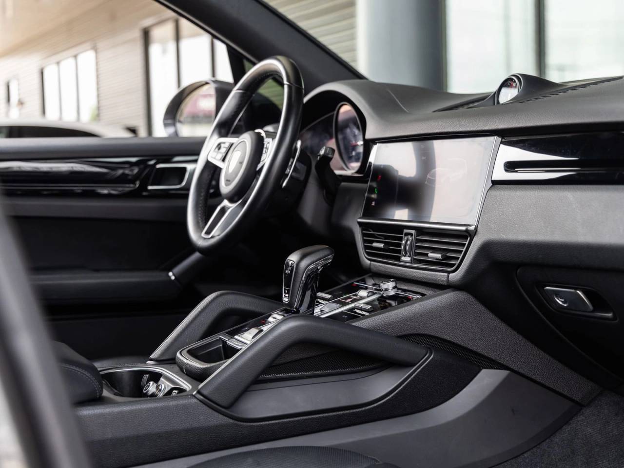 2022 Porsche Cayenne AWD