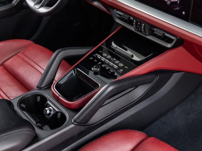 2024 Porsche Cayenne AWD