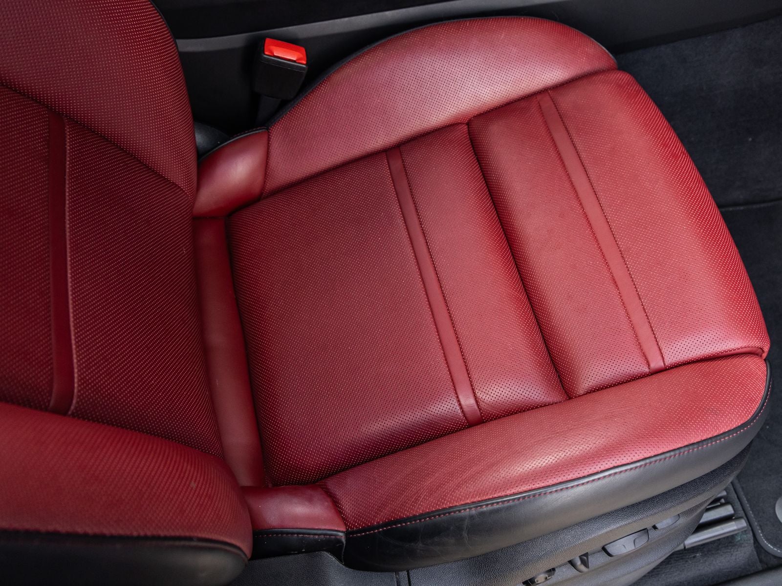 2024 Porsche Cayenne AWD