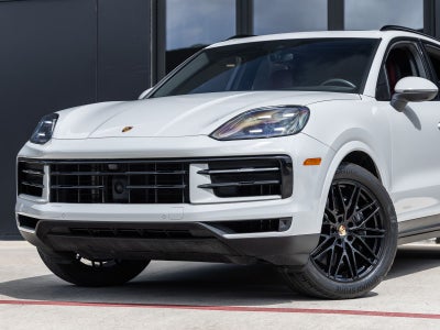 2024 Porsche Cayenne AWD