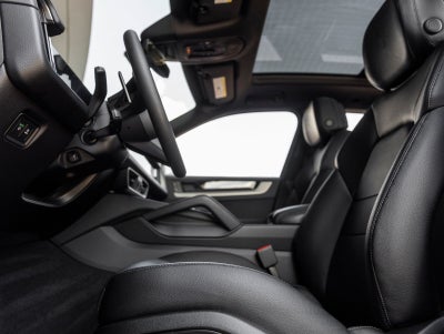 2025 Porsche Cayenne Cayenne