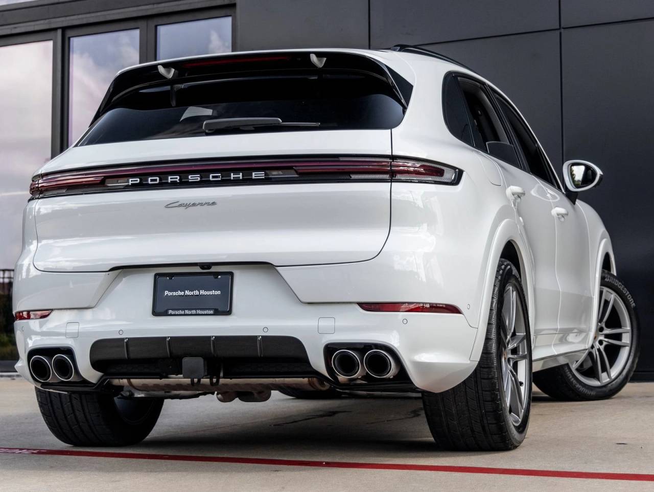 2025 Porsche Cayenne Cayenne