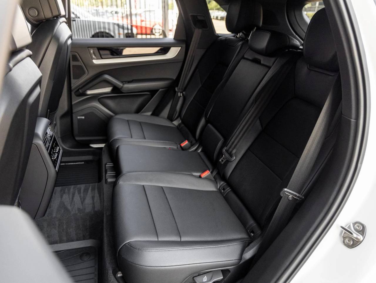 2025 Porsche Cayenne Cayenne