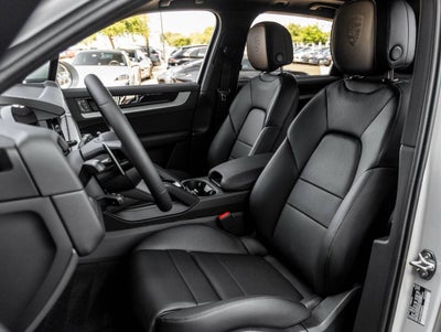 2025 Porsche Cayenne Cayenne