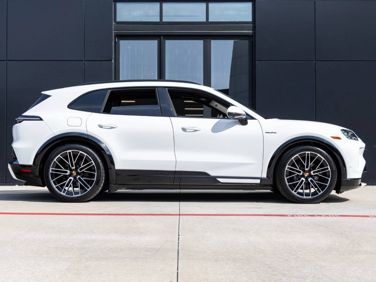 2026 Porsche Cayenne Cayenne Electric