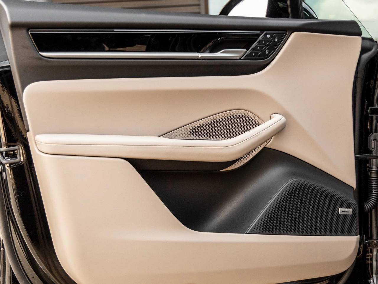 2025 Porsche Macan Electric Macan 4 Electric