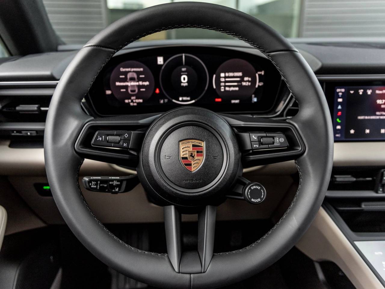 2025 Porsche Macan Electric Macan 4 Electric