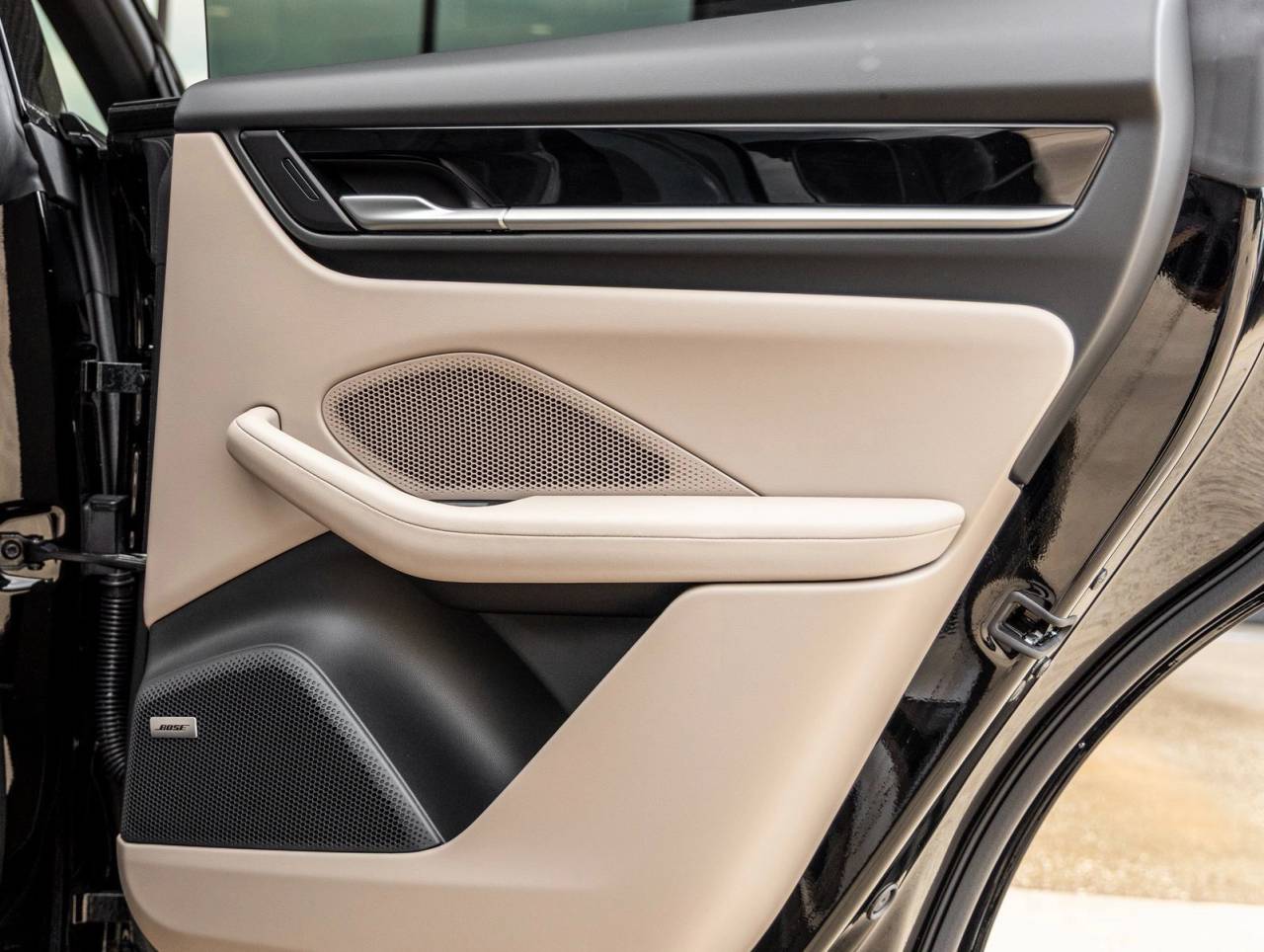 2025 Porsche Macan Electric Macan 4 Electric