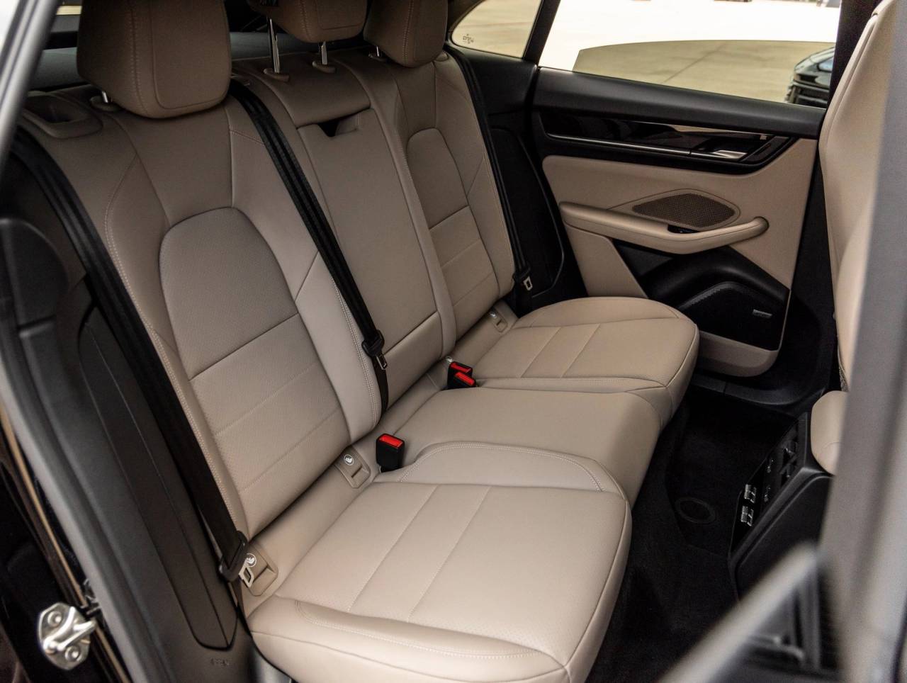 2025 Porsche Macan Electric Macan 4 Electric