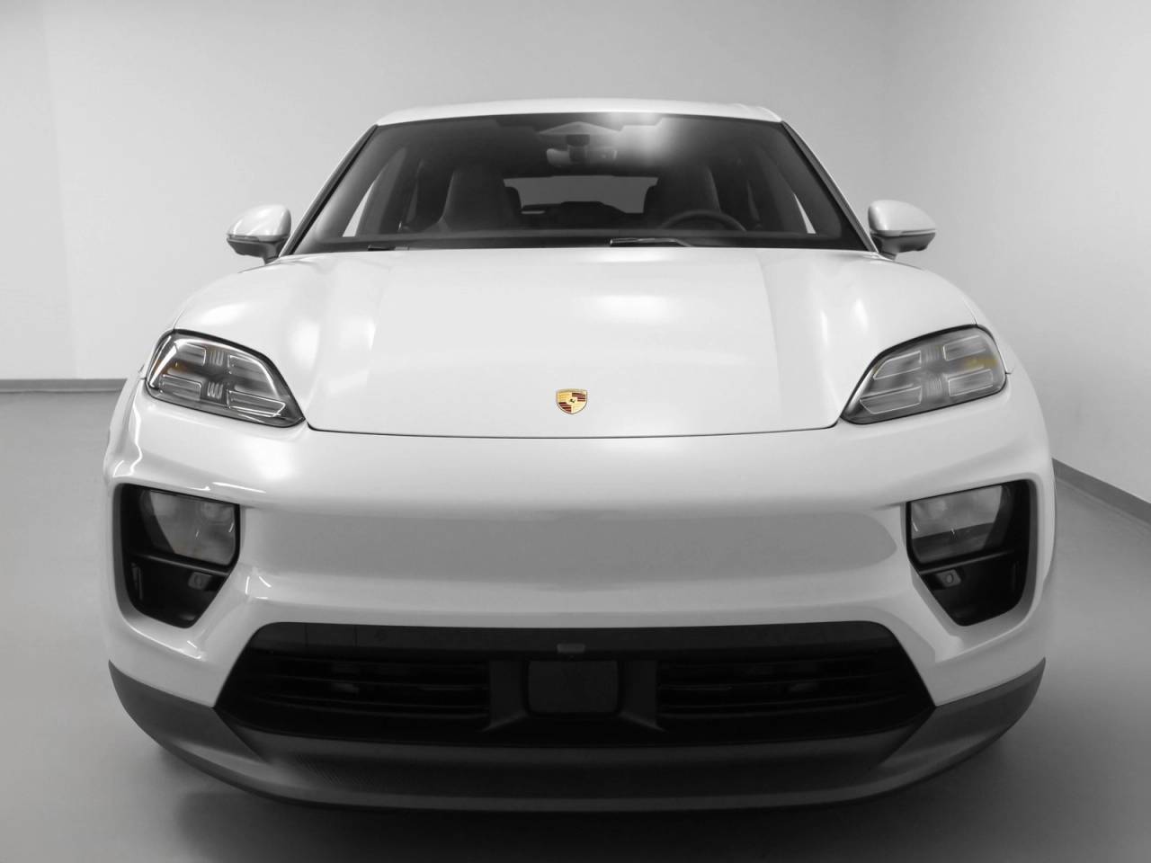 2025 Porsche Macan Electric Macan 4 Electric