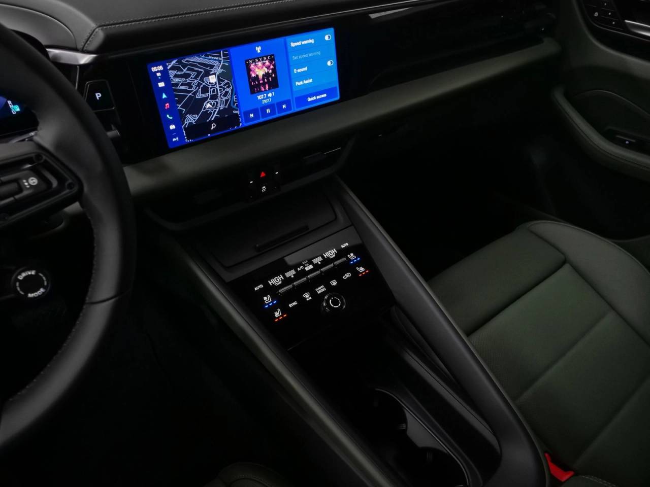 2025 Porsche Macan Electric Macan 4 Electric