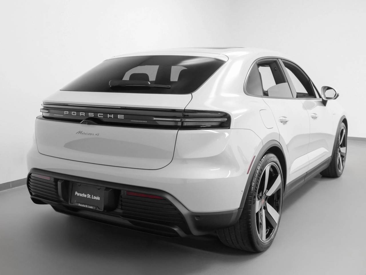 2025 Porsche Macan Electric Macan 4 Electric