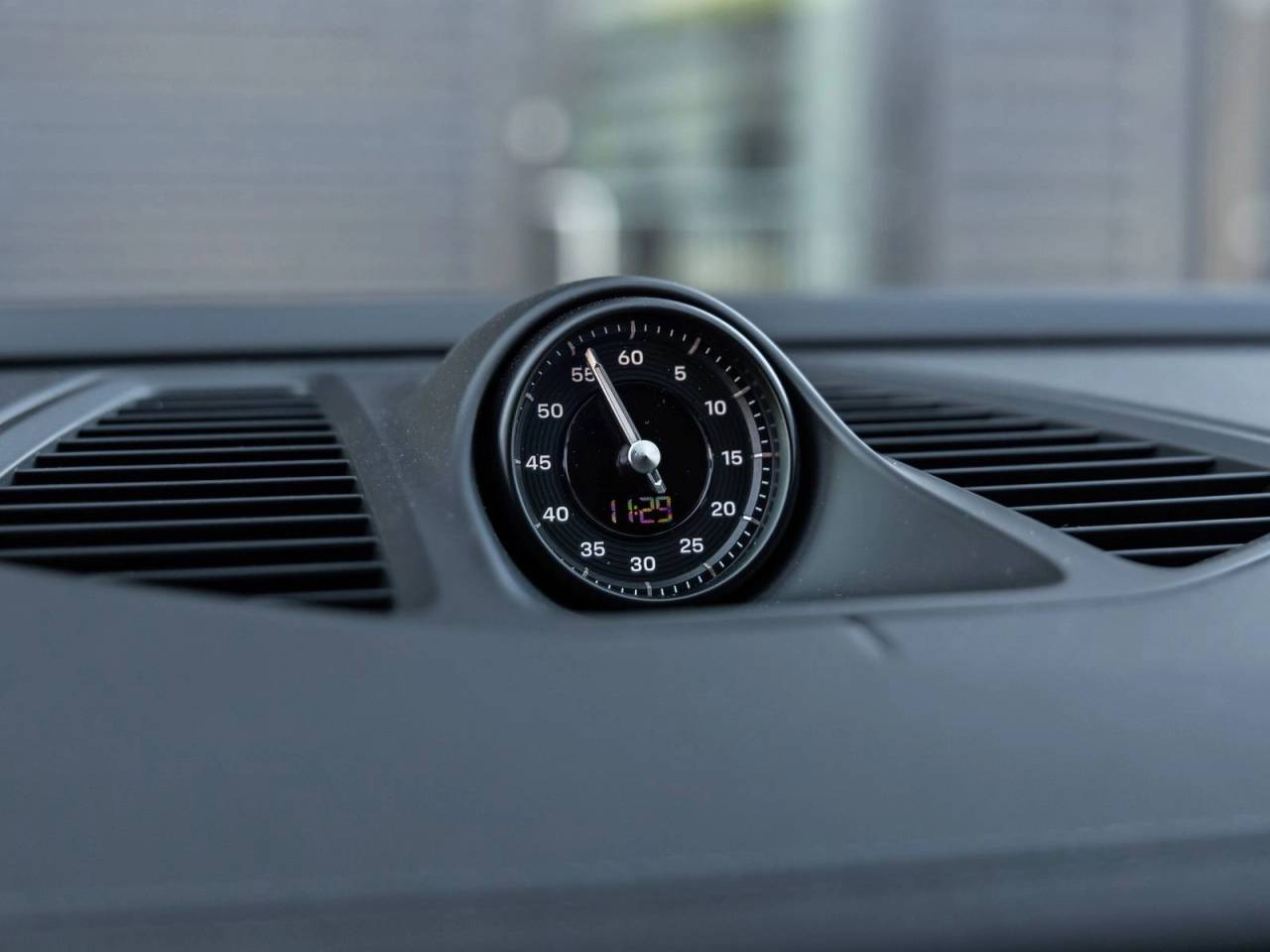 2025 Porsche Macan Electric Macan 4 Electric