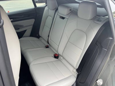 2025 Porsche Macan 4 Electric