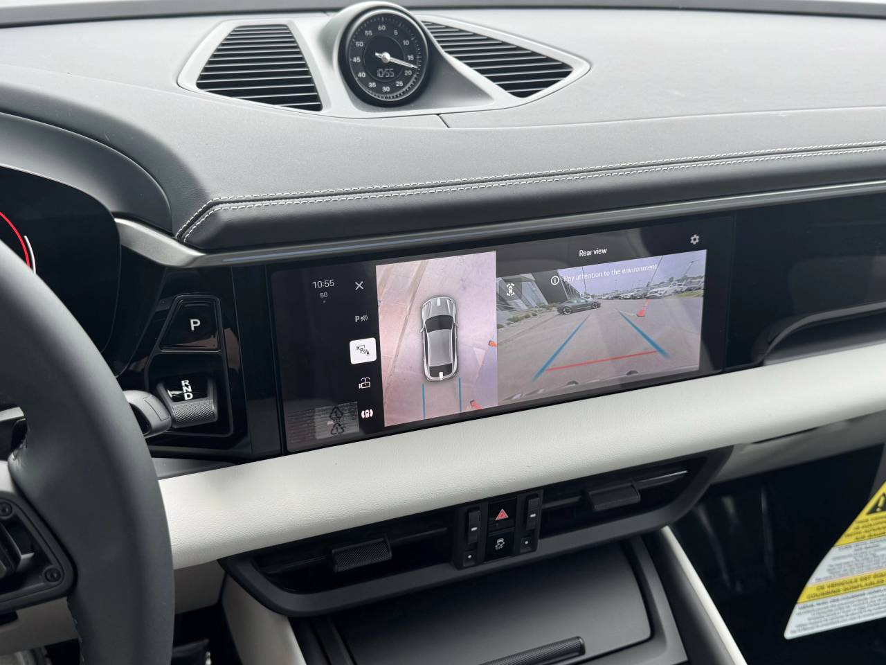 2025 Porsche Macan 4 Electric