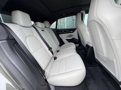 2025 Porsche Macan 4 Electric
