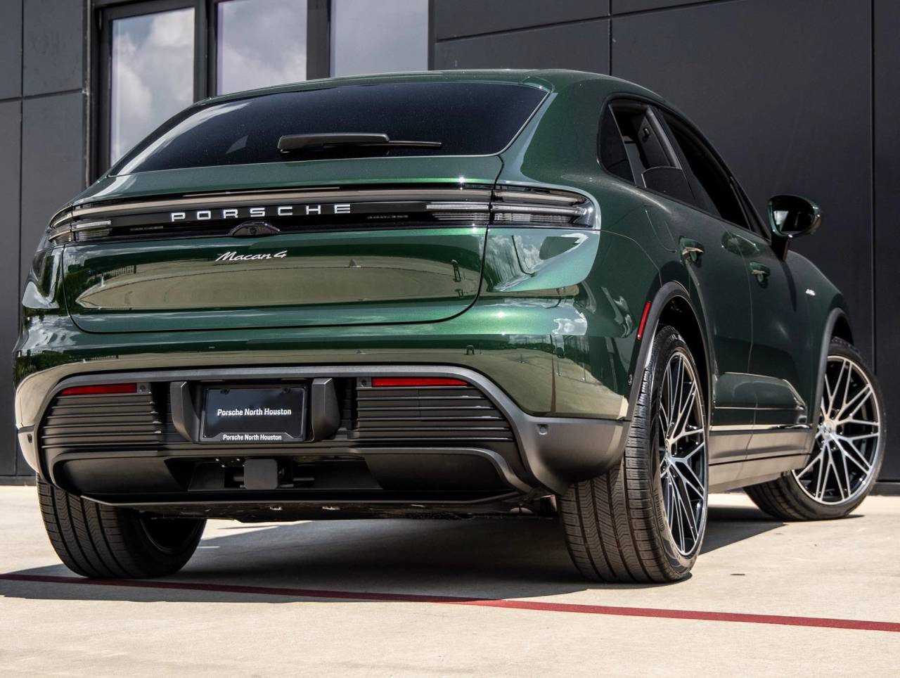 2025 Porsche Macan Electric Macan 4 Electric