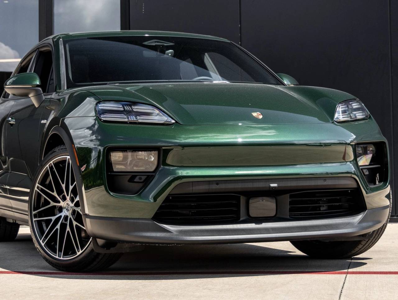 2025 Porsche Macan Electric Macan 4 Electric