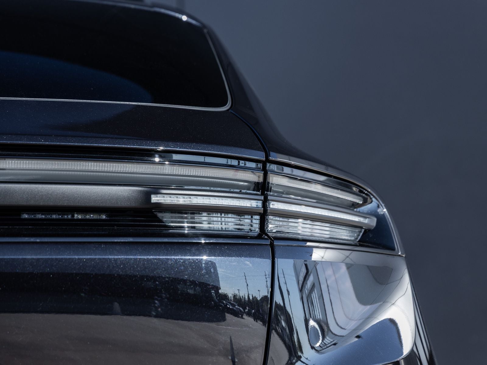 2025 Porsche Macan Electric 4