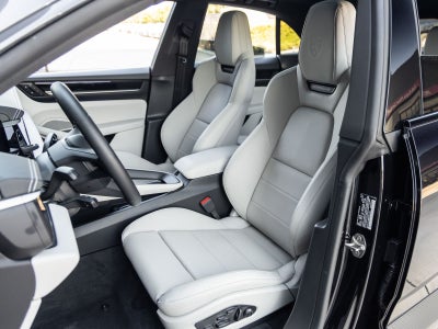 2025 Porsche Macan Electric 4