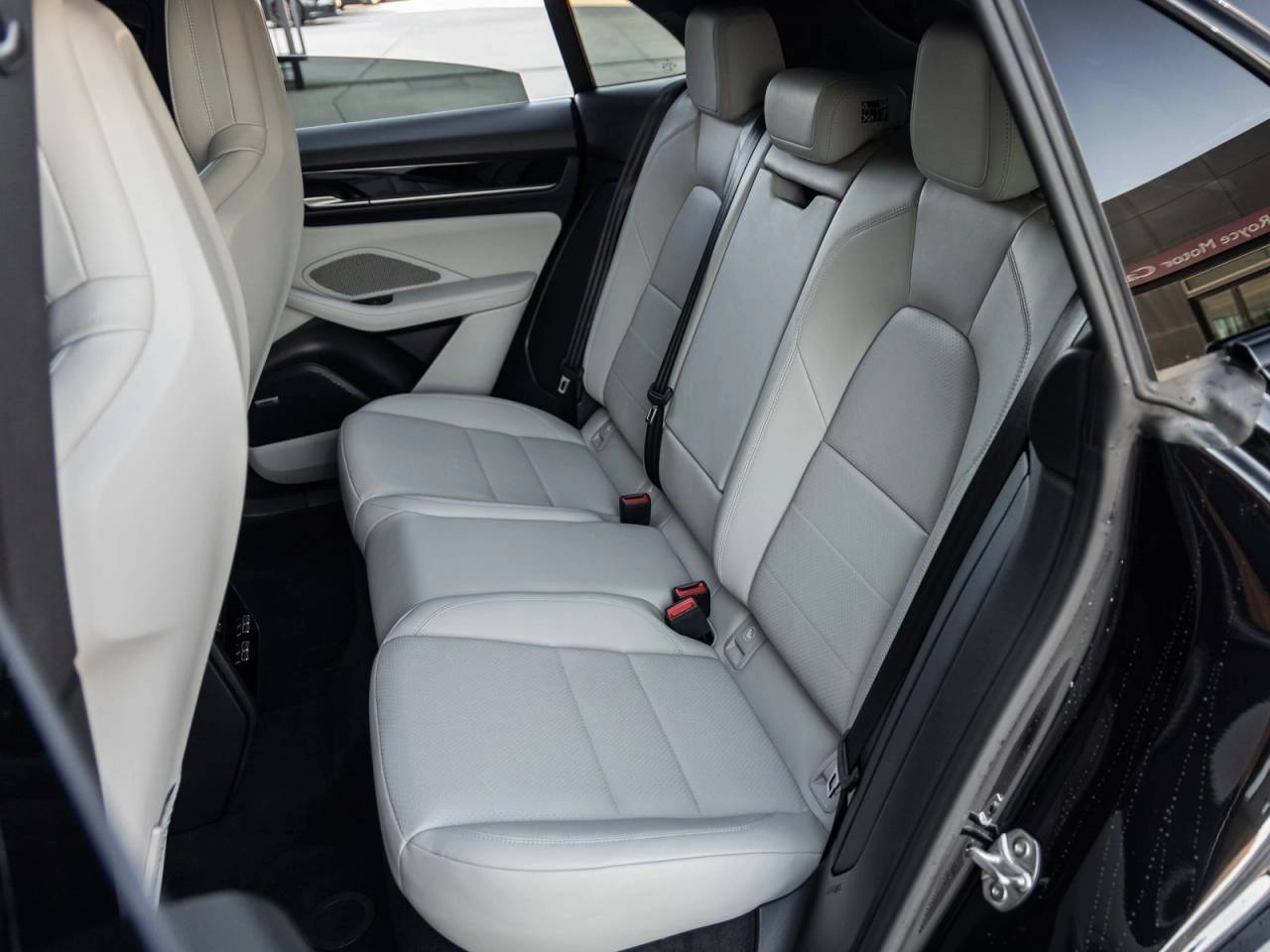 2025 Porsche Macan Macan 4 Electric