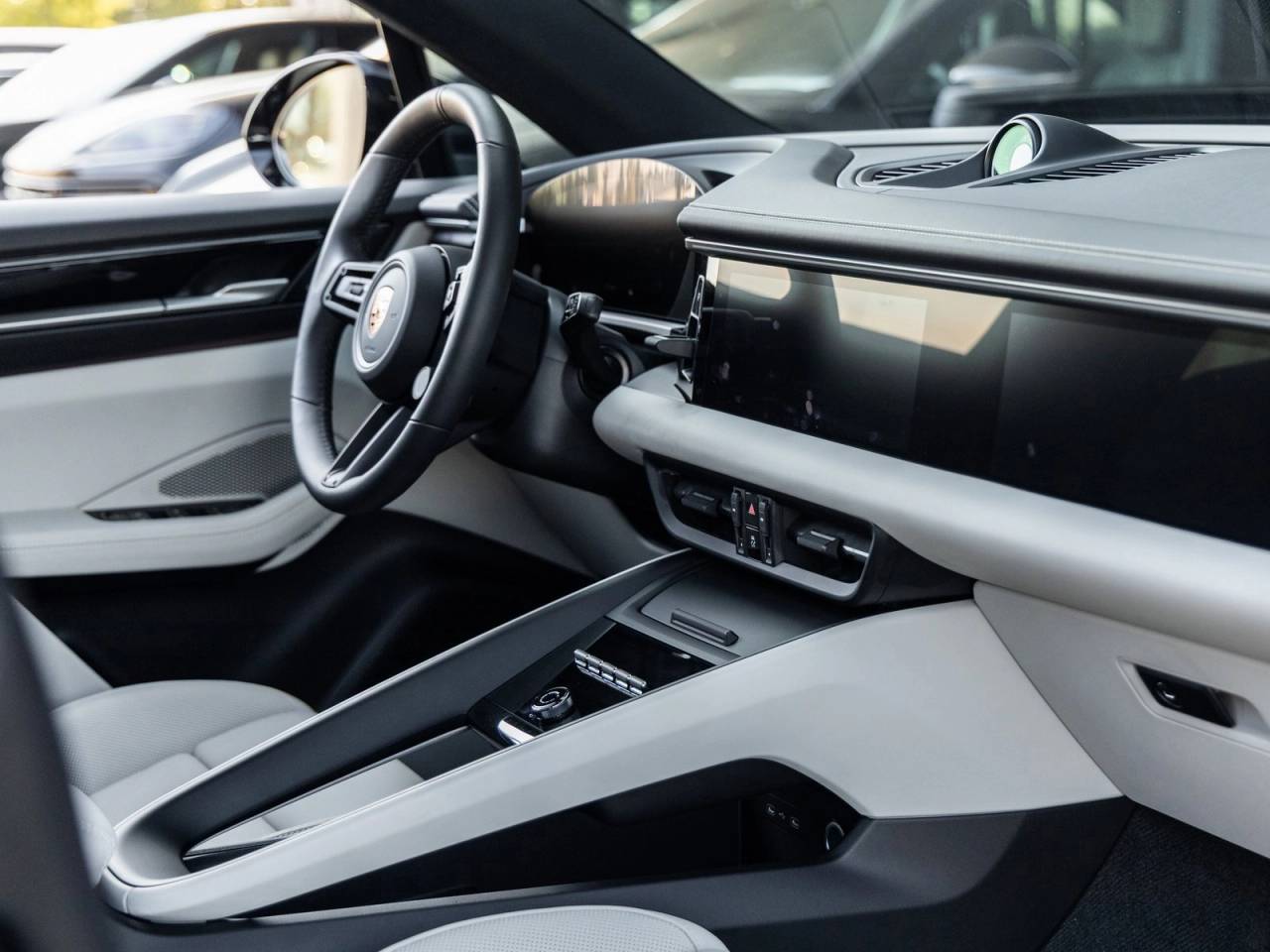 2025 Porsche Macan Macan 4 Electric