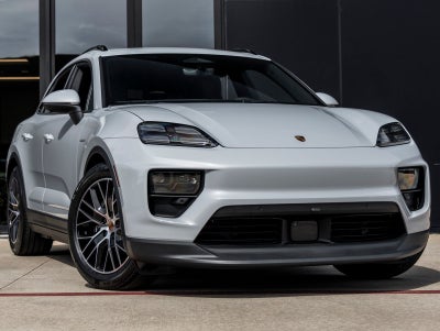 2026 Porsche Macan Macan 4 Electric