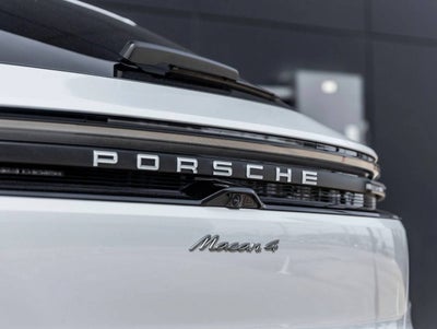 2026 Porsche Macan Macan 4 Electric
