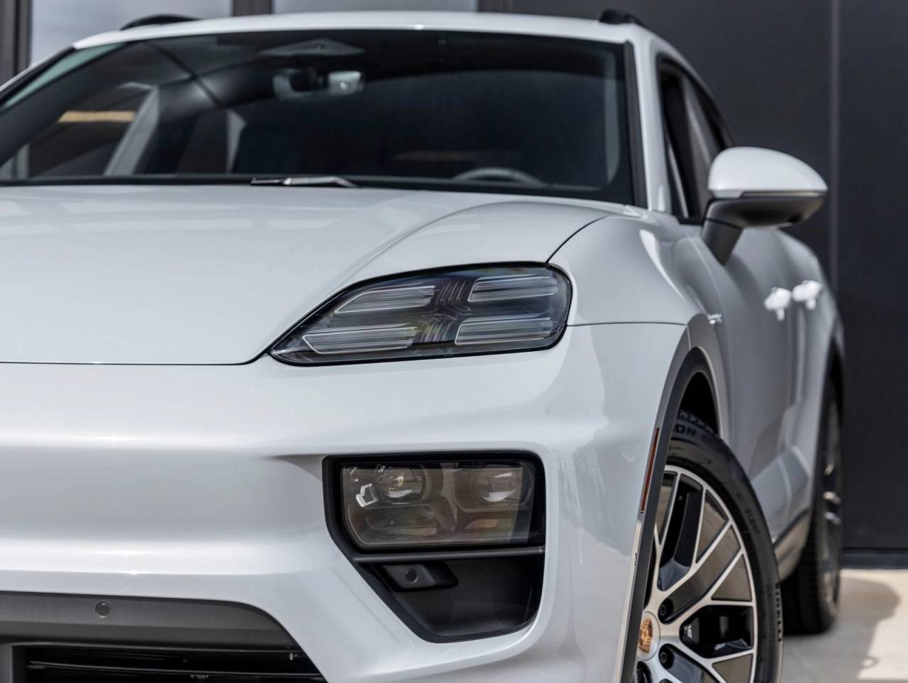 2026 Porsche Macan Macan 4 Electric