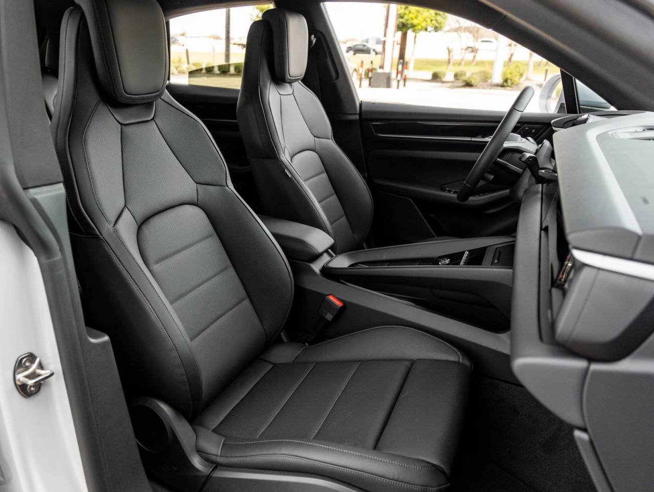 2026 Porsche Macan Macan 4 Electric