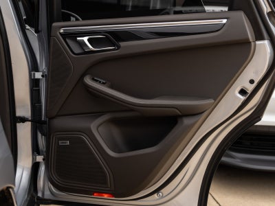 2018 Porsche Macan S