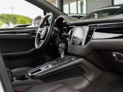 2018 Porsche Macan S