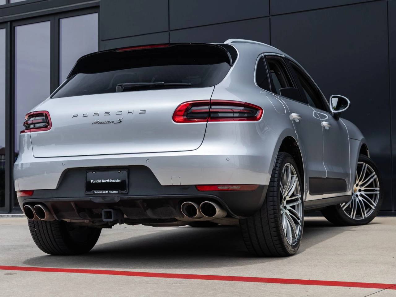 2018 Porsche Macan S