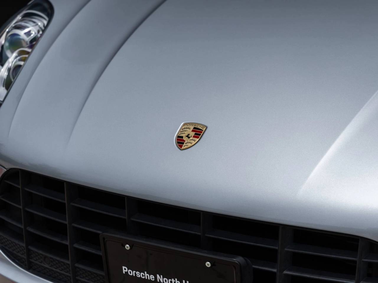 2018 Porsche Macan S